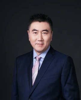 鞠強(qiáng)