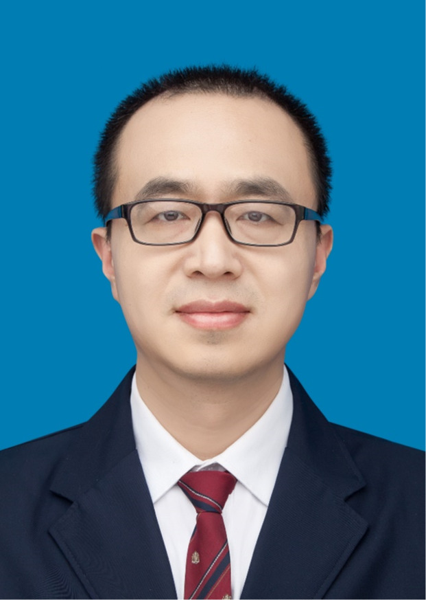 李春龍