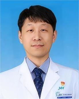 周達飛