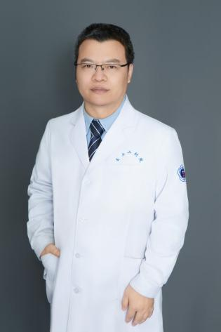 李步榮