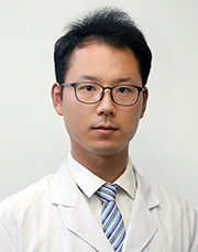 李江偉