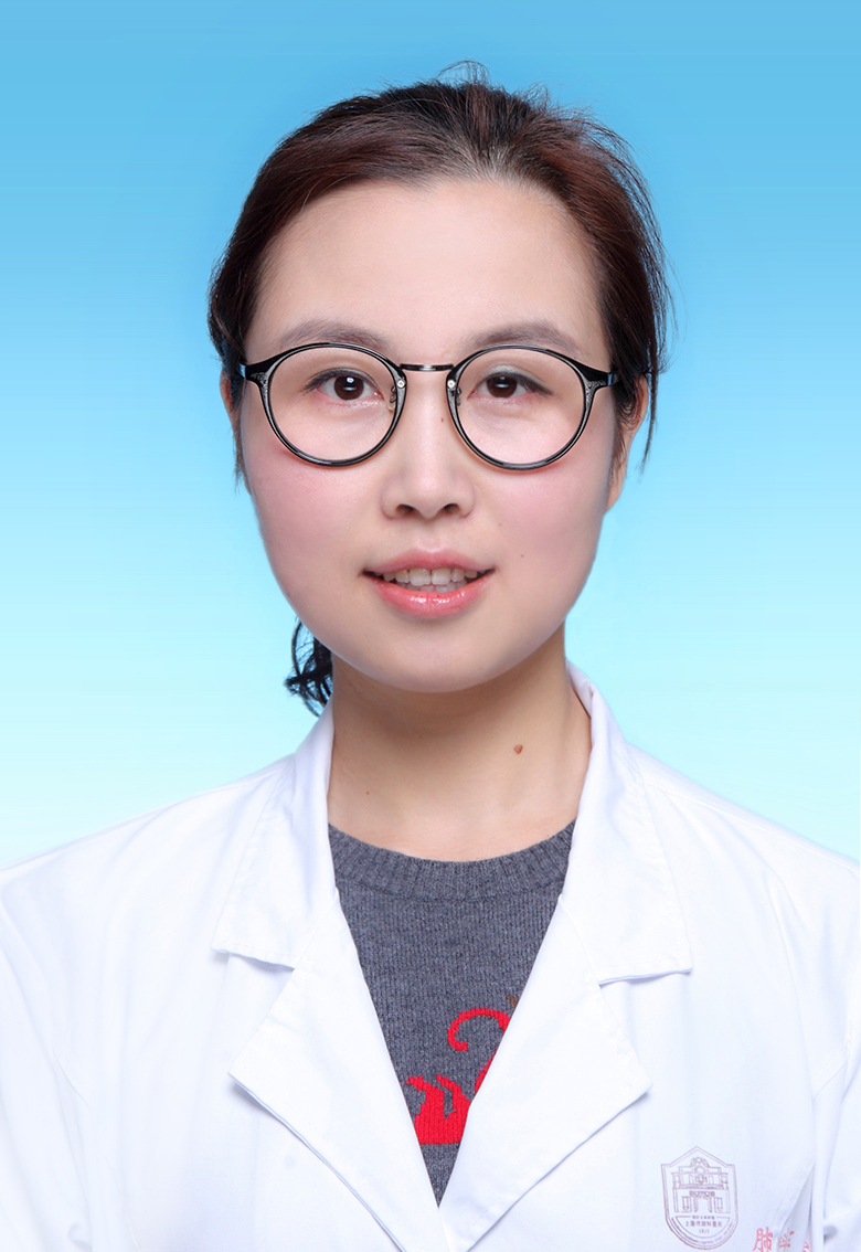 張?jiān)?>
                    </div>
                    <div   id=