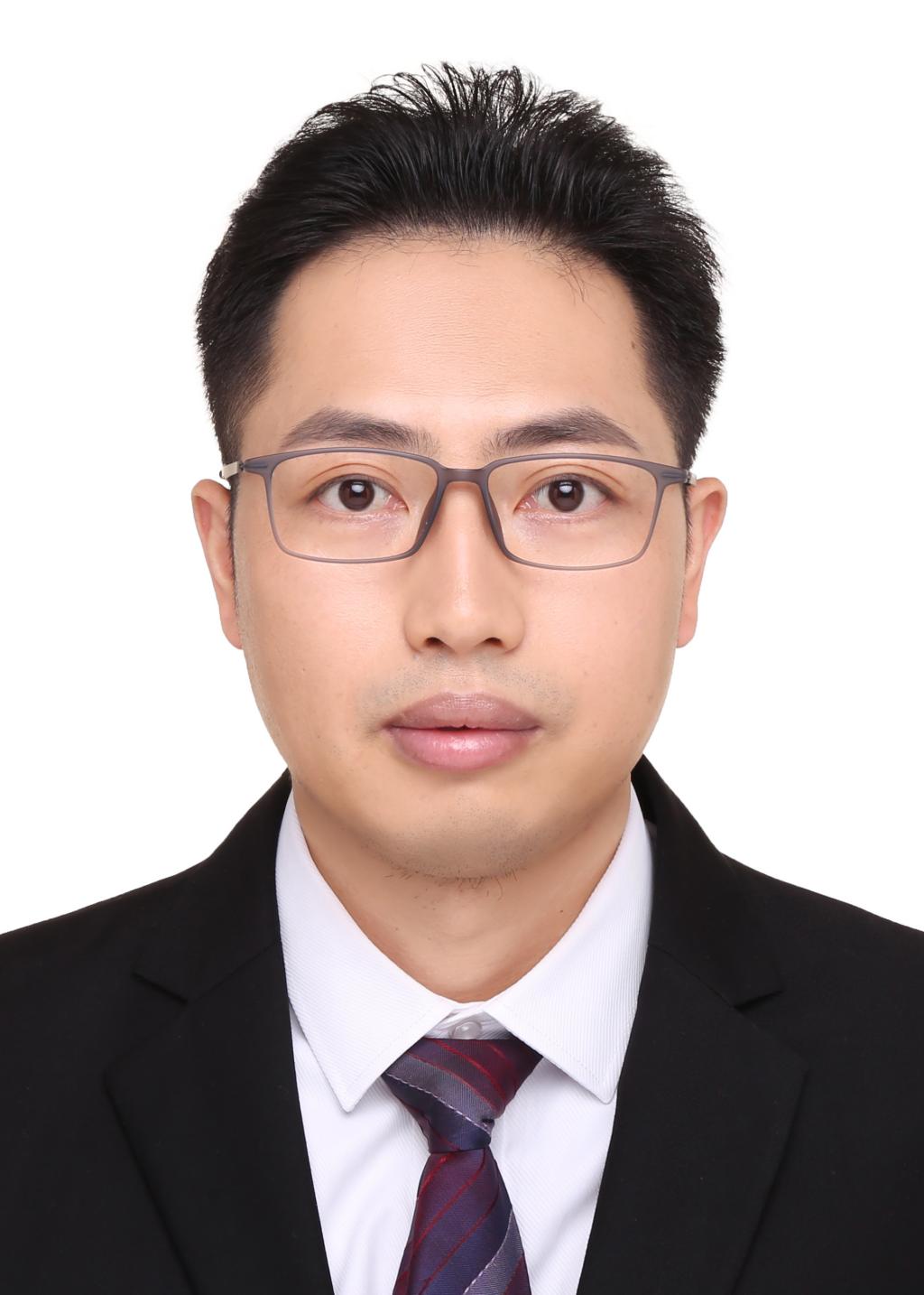 董正邦