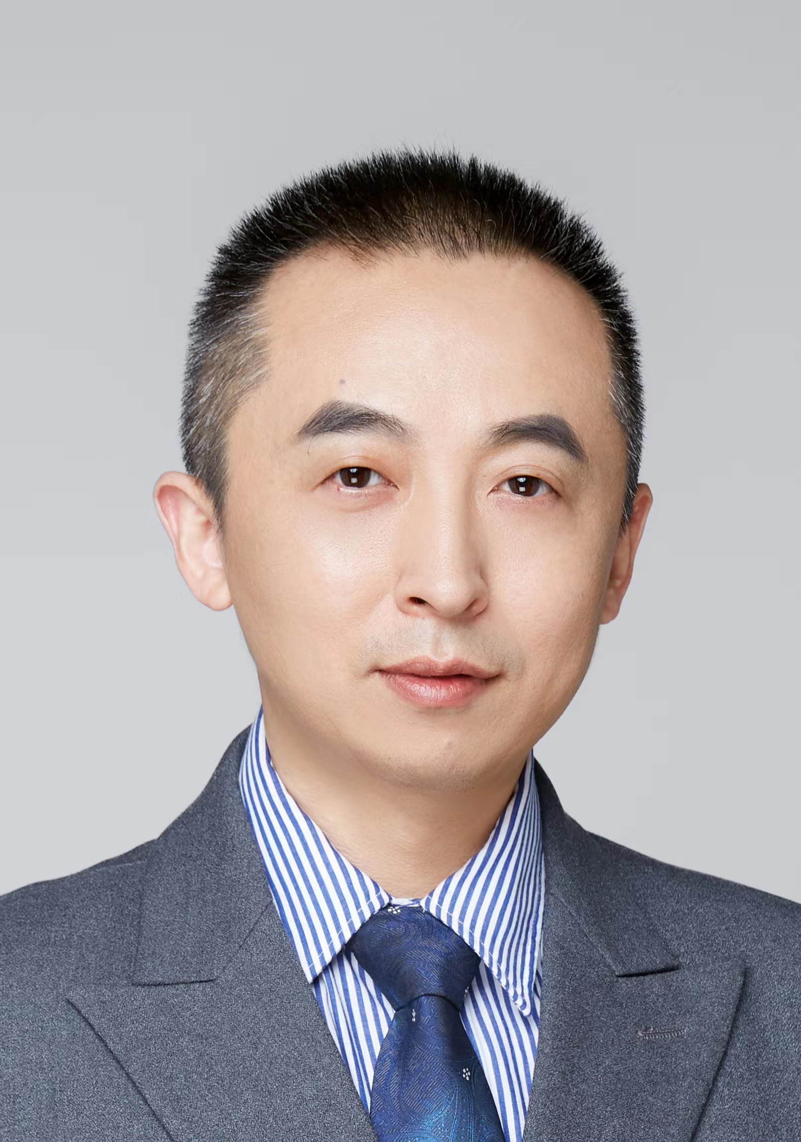 胡浩霖