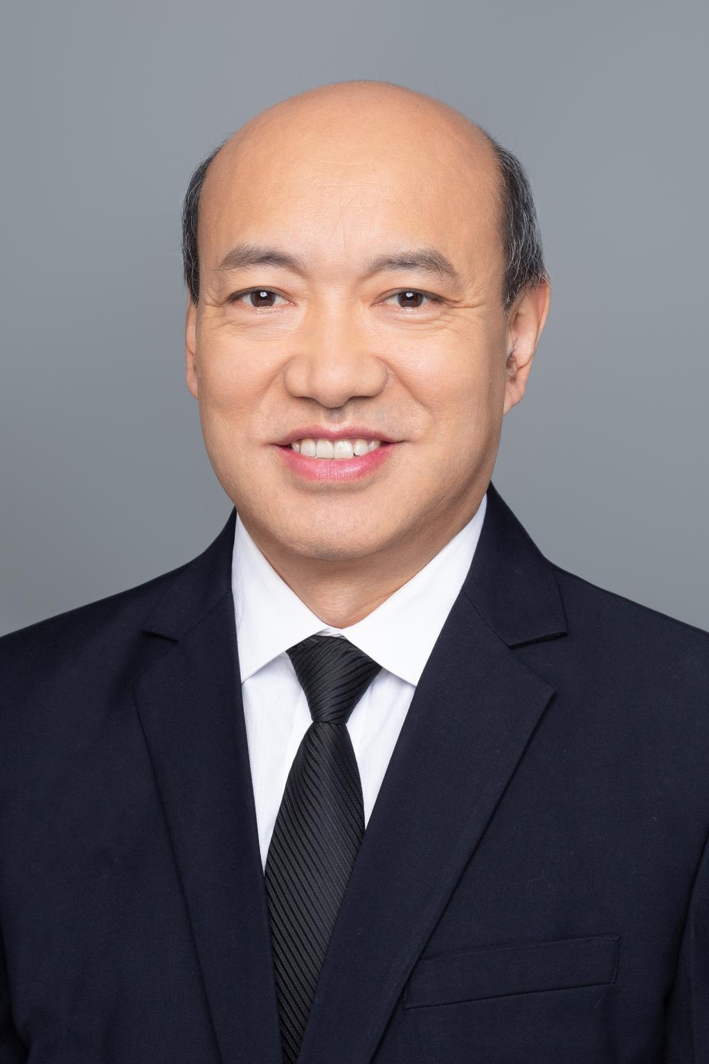 何仕诚