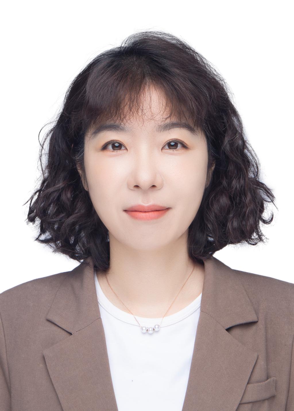 李雅洁