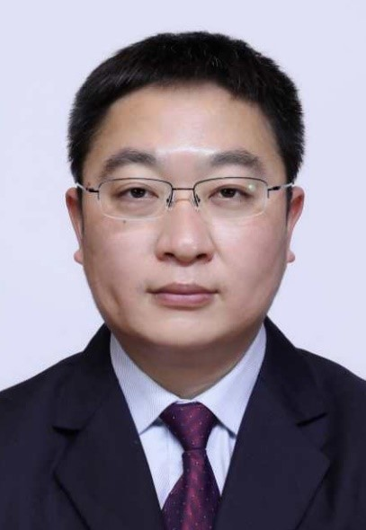 黄桂春