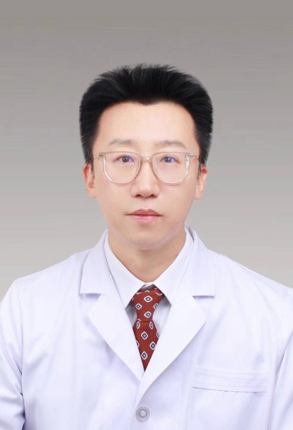 戚征