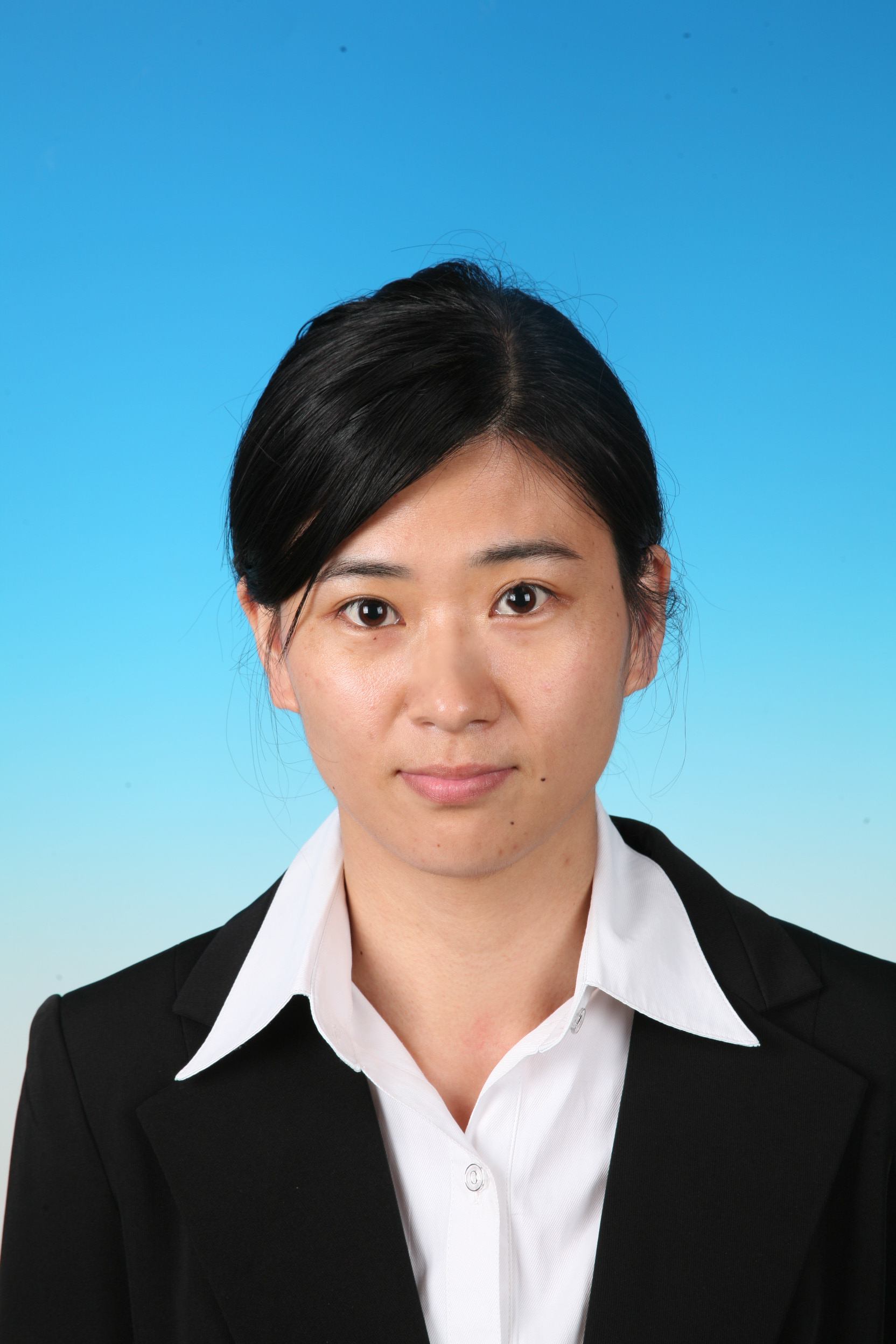 龐佼佼
