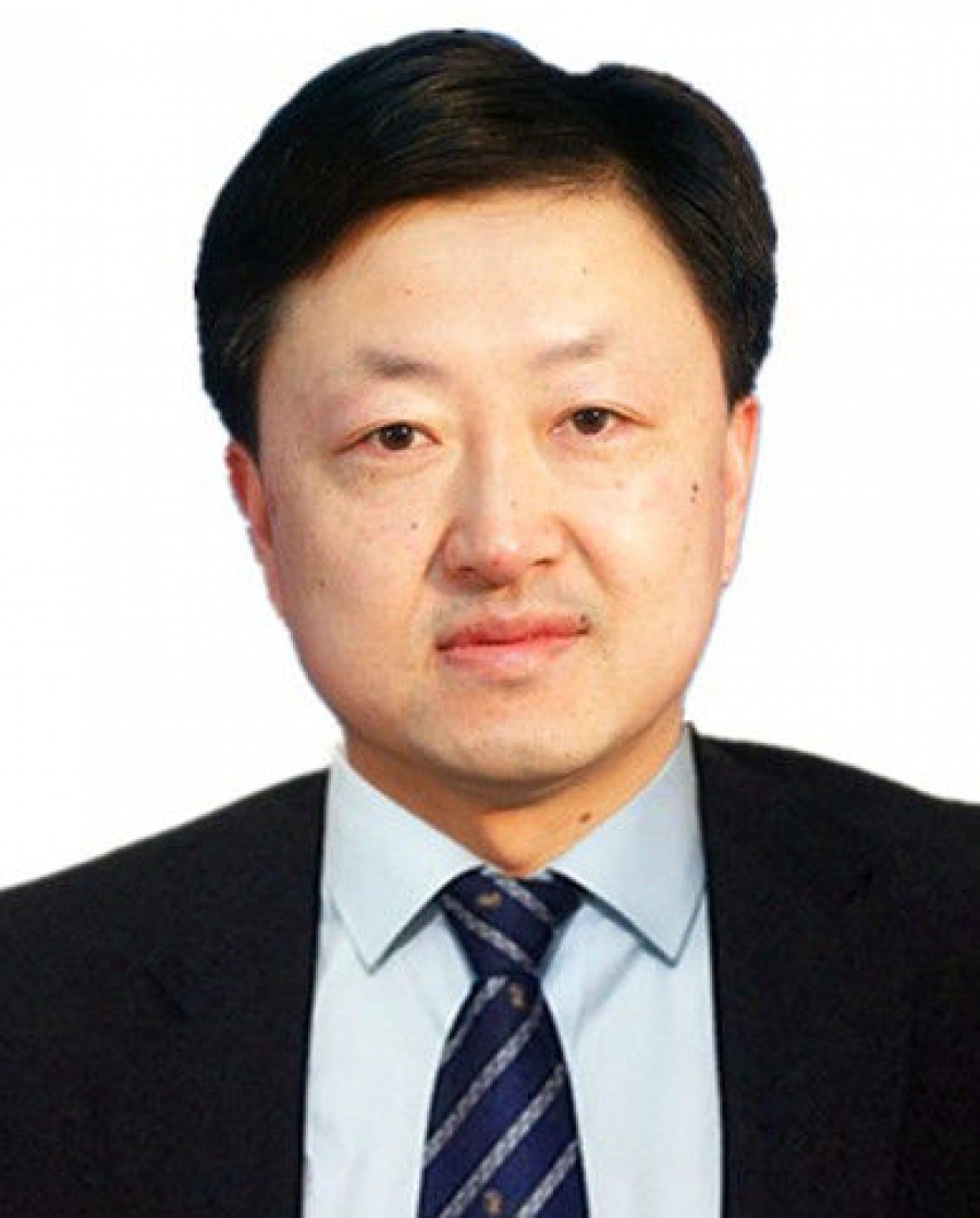 周巖冰