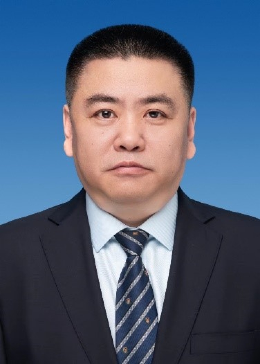 姜英俊