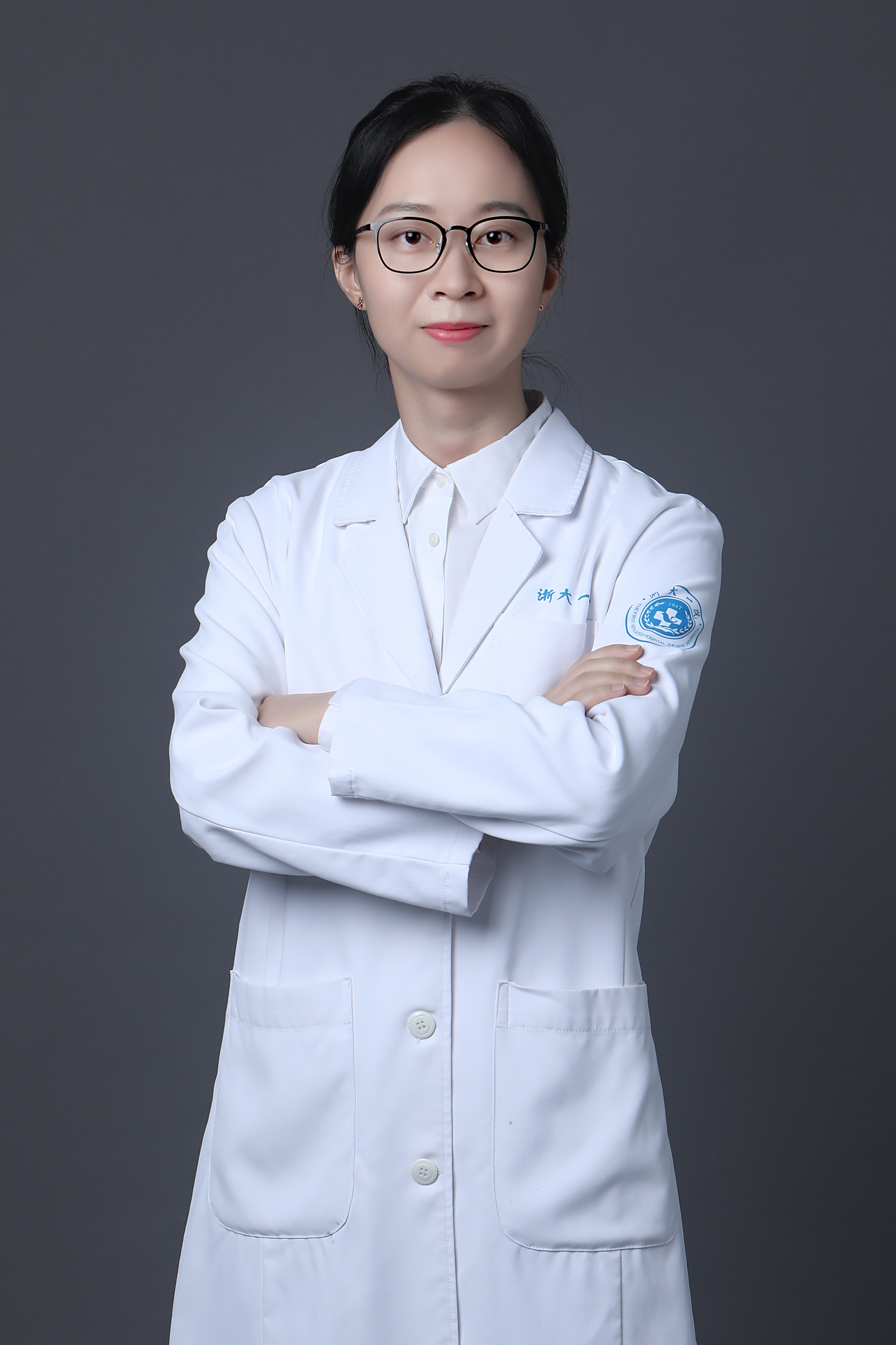李晨莹