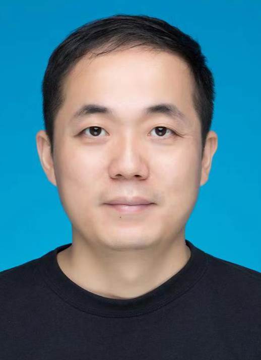左逸