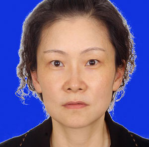 陳依君
