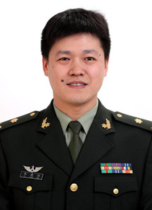 李建偉