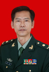薛強