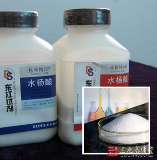 墙面修补膏一般要等多久才干 a71def1d3d6f779672eee2a7c662ef5c.jpg