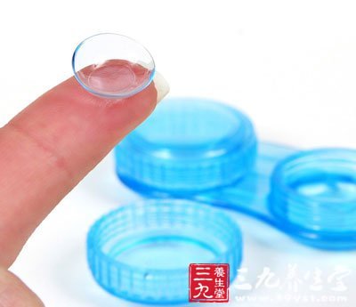 隐形眼镜什么时候搓洗,隐形眼镜什么时候搓洗最好
