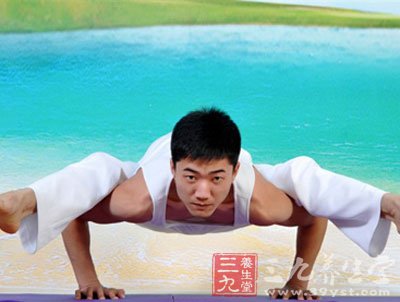 男性练瑜伽的三种好处 (2)