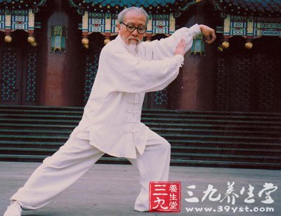 怎么练习走太极步 100925A58-5.jpg
