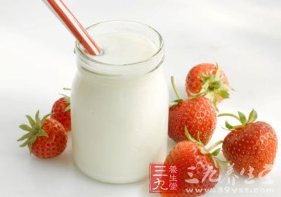 晚上喝牛奶好吗 晚上禁忌食物要牢记 (2)